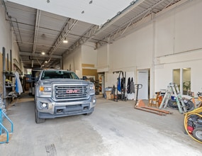 254-300 Rue Langlois, Terrebonne, QC for lease Interior Photo- Image 2 of 4