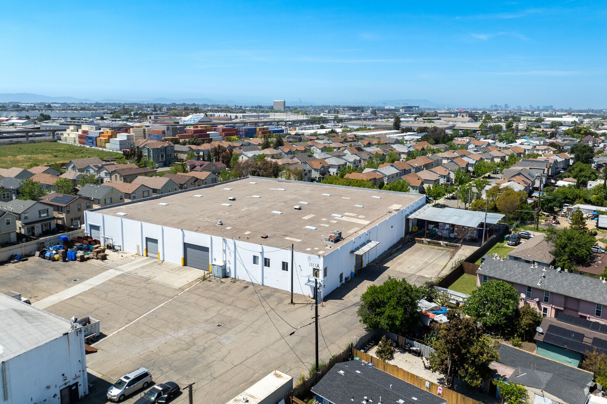 1025 98th Ave, Oakland, CA for lease Aerial- Image 1 of 14