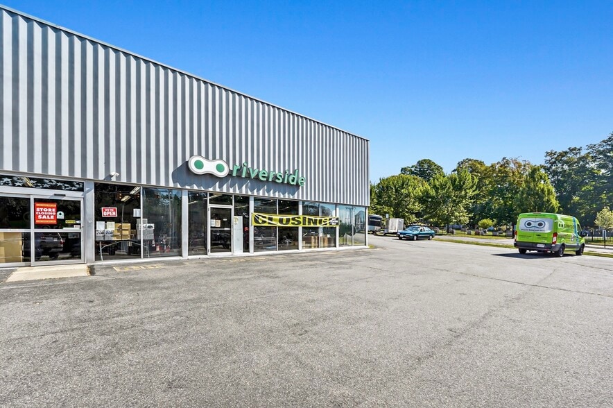 1 Ginty Blvd, Haverhill, MA for sale - Primary Photo - Image 1 of 7