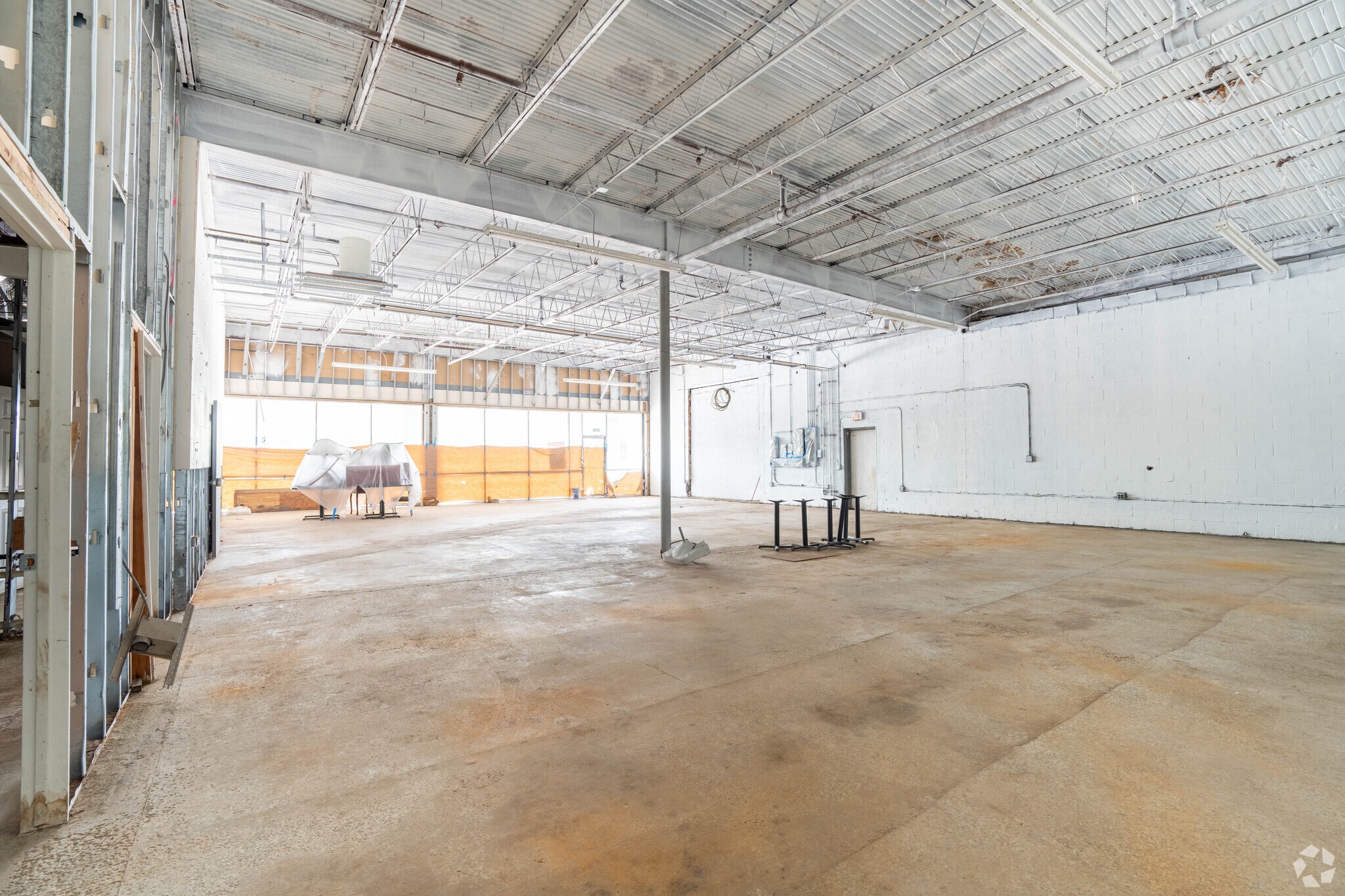 8301 Spencer Hwy, Deer Park, TX for lease Interior Photo- Image 1 of 4