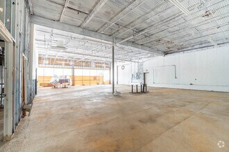8301 Spencer Hwy, Deer Park, TX for lease Interior Photo- Image 1 of 4