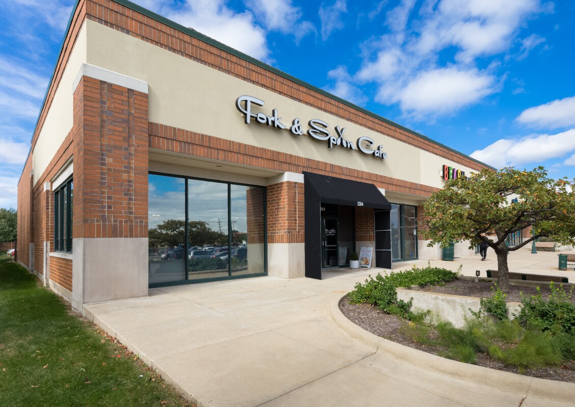 12021276 State St, Lemont, IL 60439 Centennial Plaza