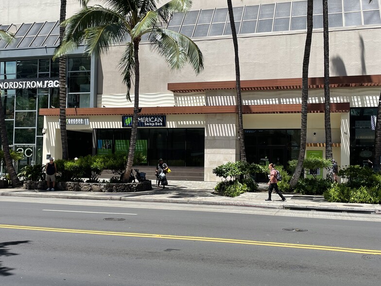 2255 Kuhio Ave, Honolulu, HI for lease - Building Photo - Image 2 of 16