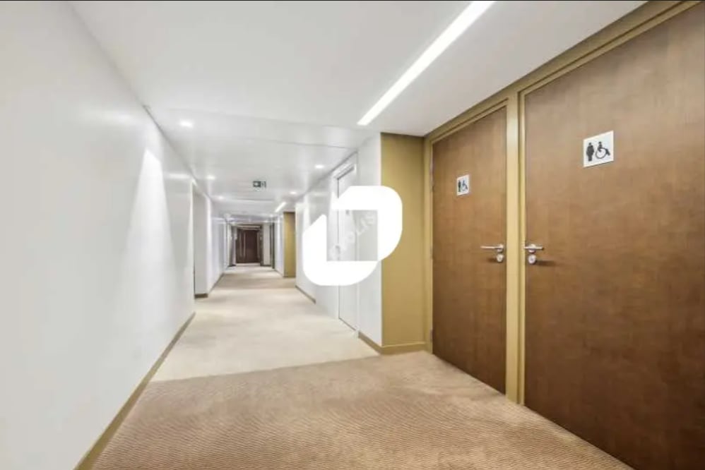 Clichy, HDS 92110 - Unit 1 -  - Interior Photo - Image 1 of 6