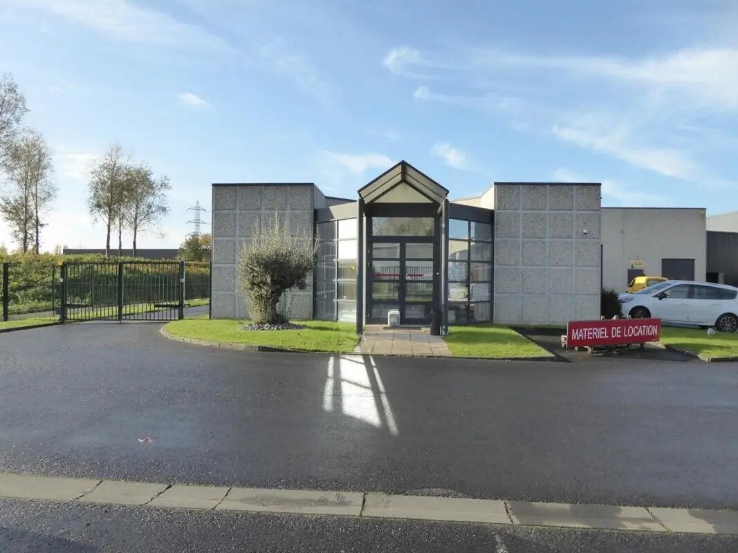 Office in Leers for lease Building Photo- Image 1 of 8