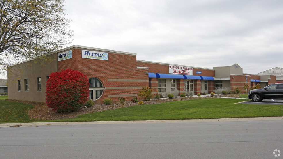 5265 Commerce Dr, Schererville, IN for lease - Primary Photo - Image 1 of 9