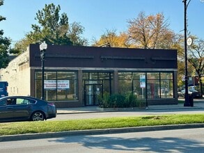 2255 W 95th St, Chicago, IL for lease Building Photo- Image 2 of 8