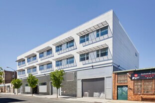 41 Box St, Brooklyn NY - Loft