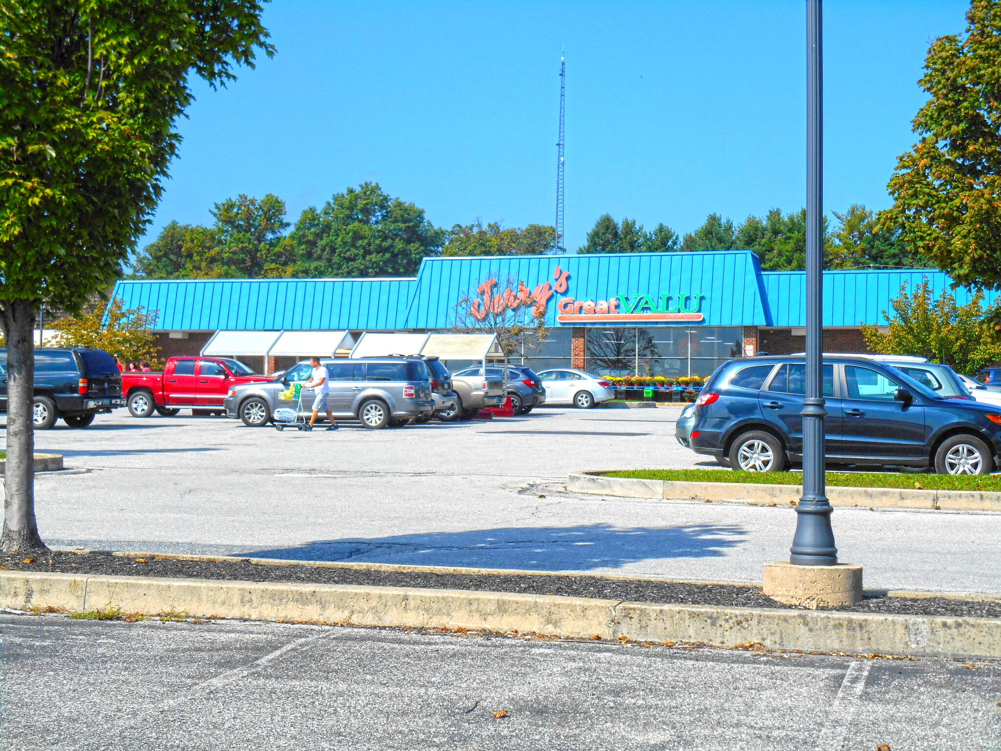 1 Dairyland Sq, Red Lion, PA, 17356 Storefront Property For Sale