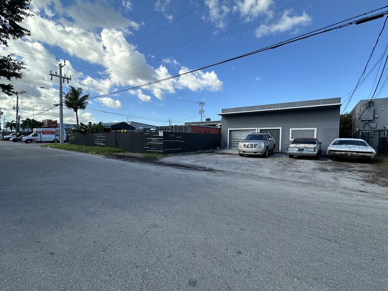 2220 SW 60th Ter, Miramar, FL for sale - Building Photo - Image 3 of 31