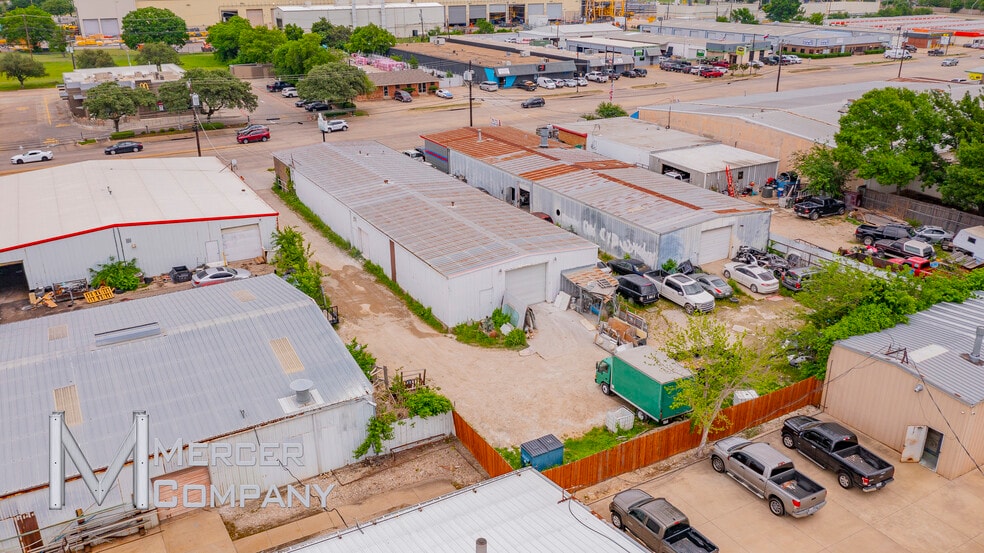 118 E Buckingham Rd, Garland, TX for lease - Aerial - Image 3 of 4