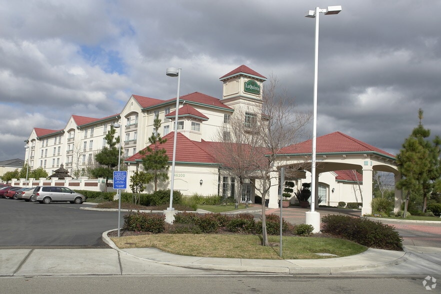 46200 Landing Pky, Fremont, CA for sale - Building Photo - Image 2 of 7