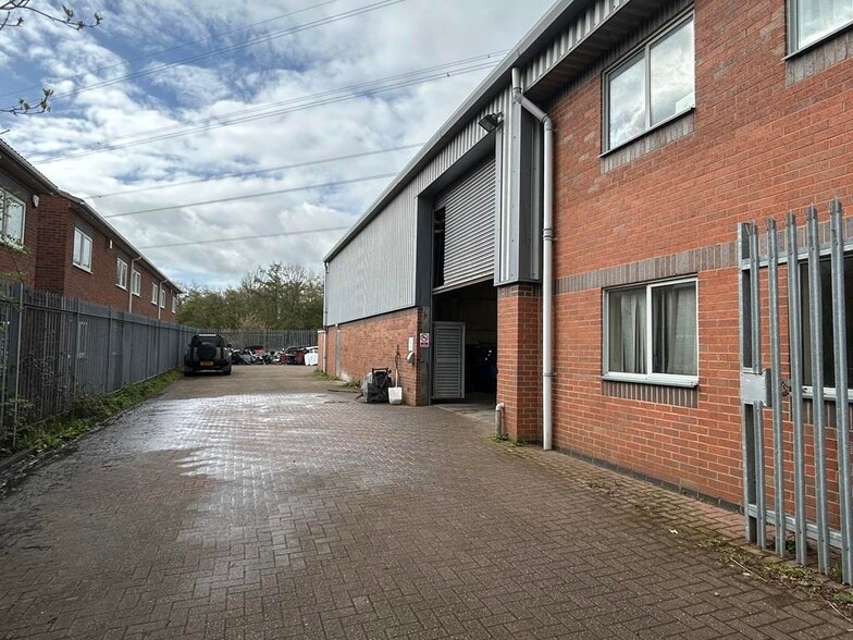 Hanbury Rd, Stoke Prior for lease - Building Photo - Image 2 of 4
