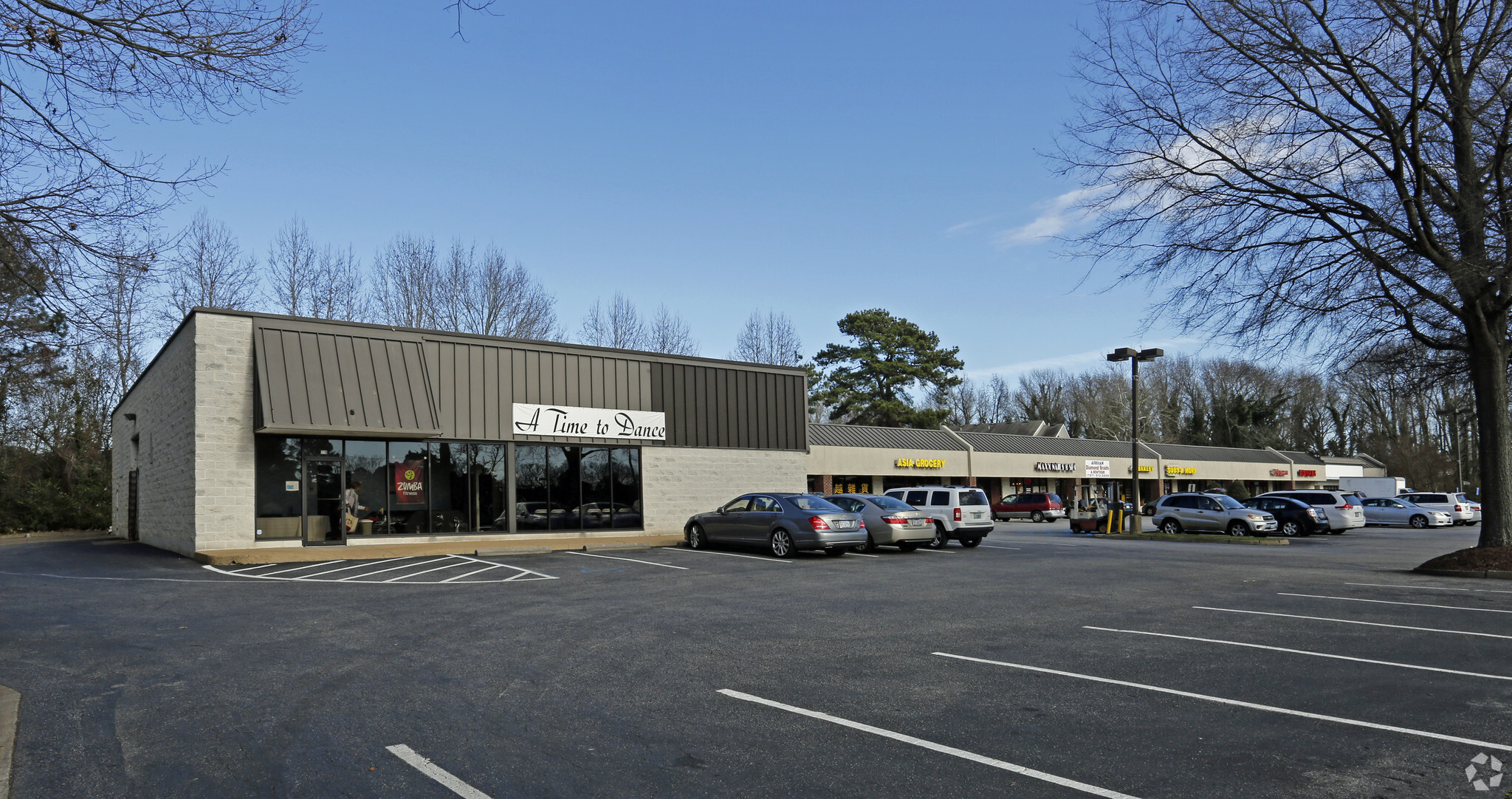 5444 Virginia Beach Blvd, Virginia Beach, VA for lease Primary Photo- Image 1 of 2