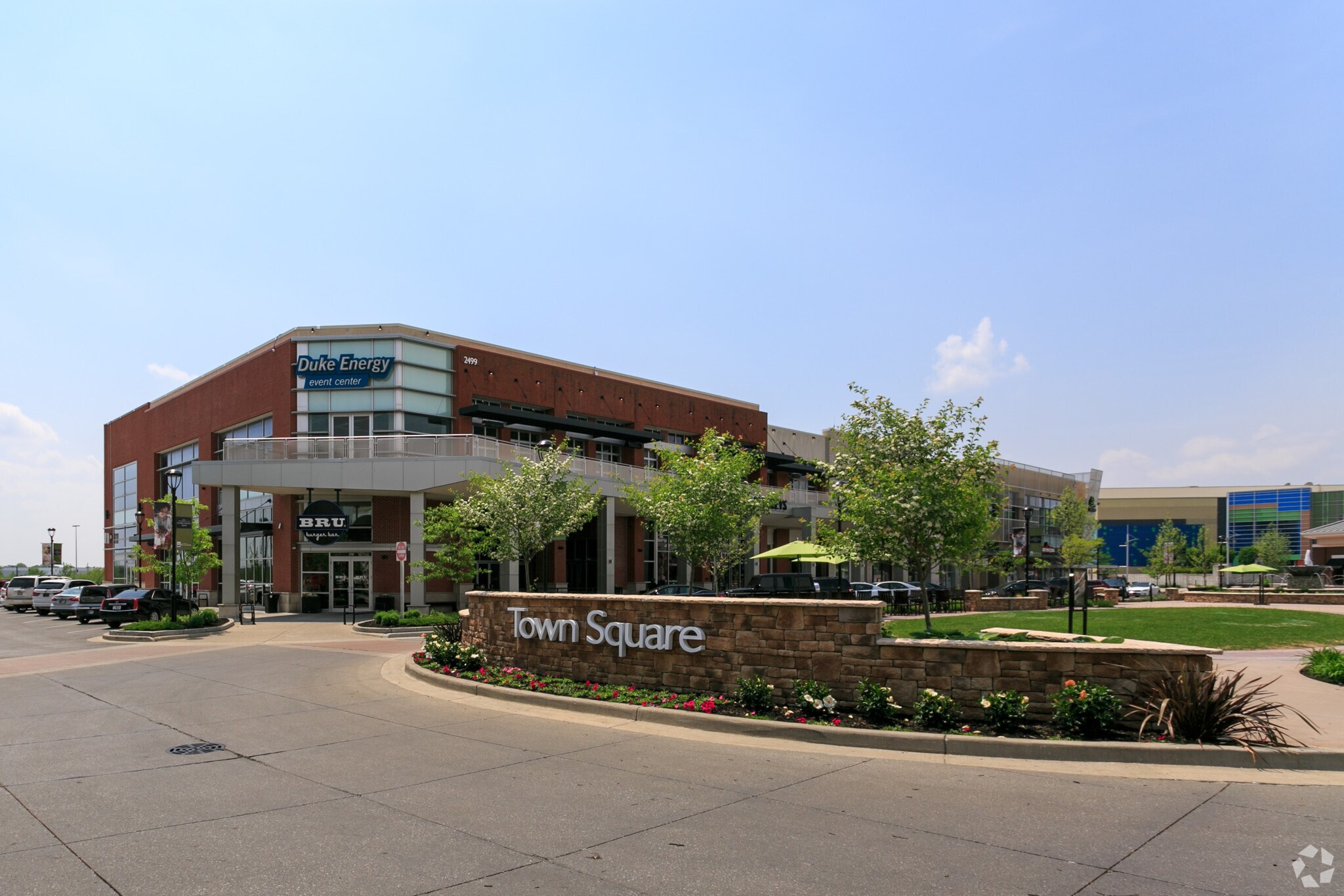 2499 Perry Crossing Way, Plainfield, IN for sale Building Photo- Image 1 of 1