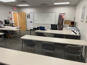 5 Southside Dr, Clifton Park, NY for lease Building Photo- Image 2 of 12