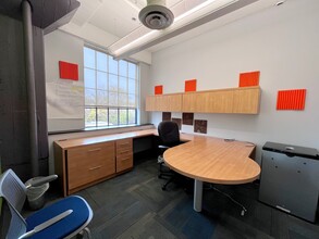 580 N 4th St, Columbus, OH for lease Interior Photo- Image 2 of 3