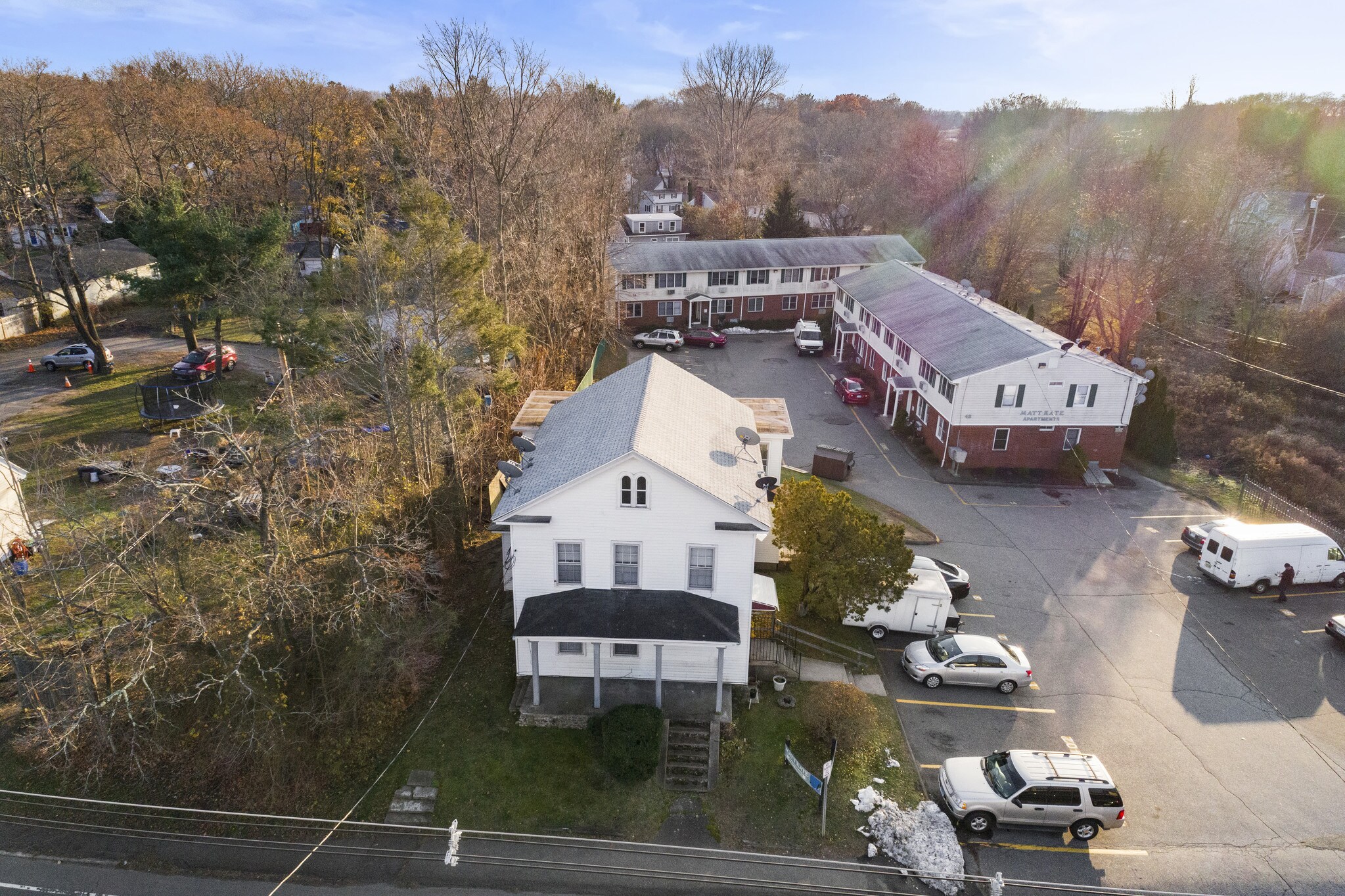 40 W Main St, Clinton, CT for sale Primary Photo- Image 1 of 1