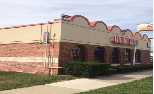 32451 John R Rd, Madison Heights, MI for lease - Building Photo - Image 2 of 6