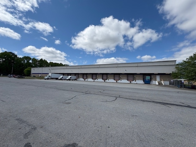 4801 Rivers Ave, North Charleston, SC for lease - Building Photo - Image 3 of 6
