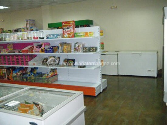 Retail in Cáceres for sale - Building Photo - Image 2 of 16