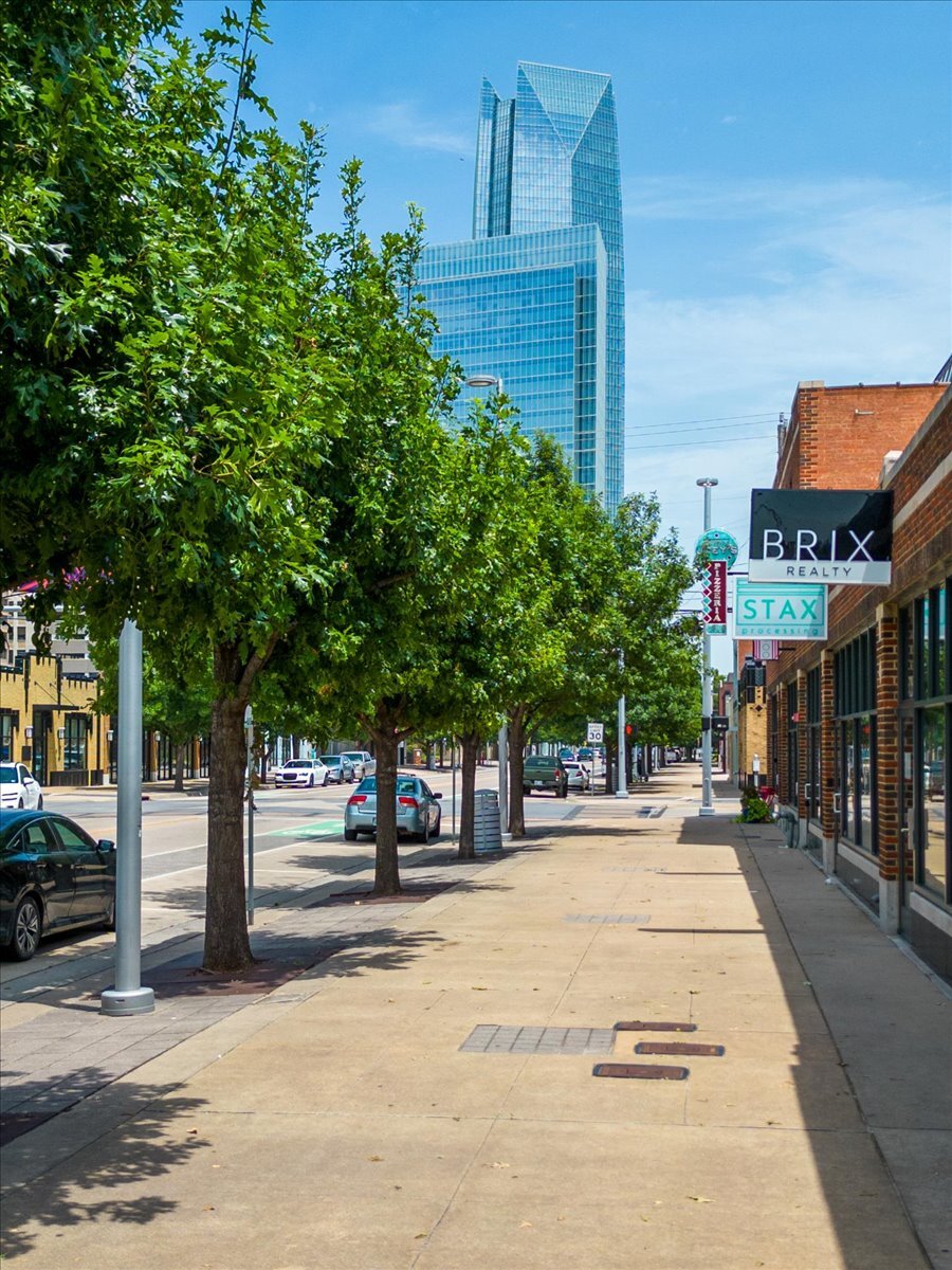 706-708 W Sheridan Ave, Oklahoma City, OK for lease Building Photo- Image 1 of 10