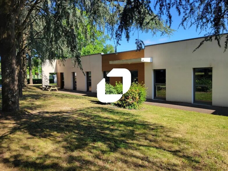 Office in Vertou for lease - Building Photo - Image 3 of 8