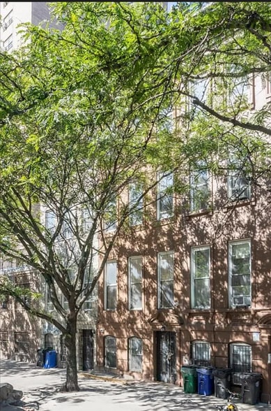 321 E 116th St, New York, NY for sale - Building Photo - Image 2 of 14