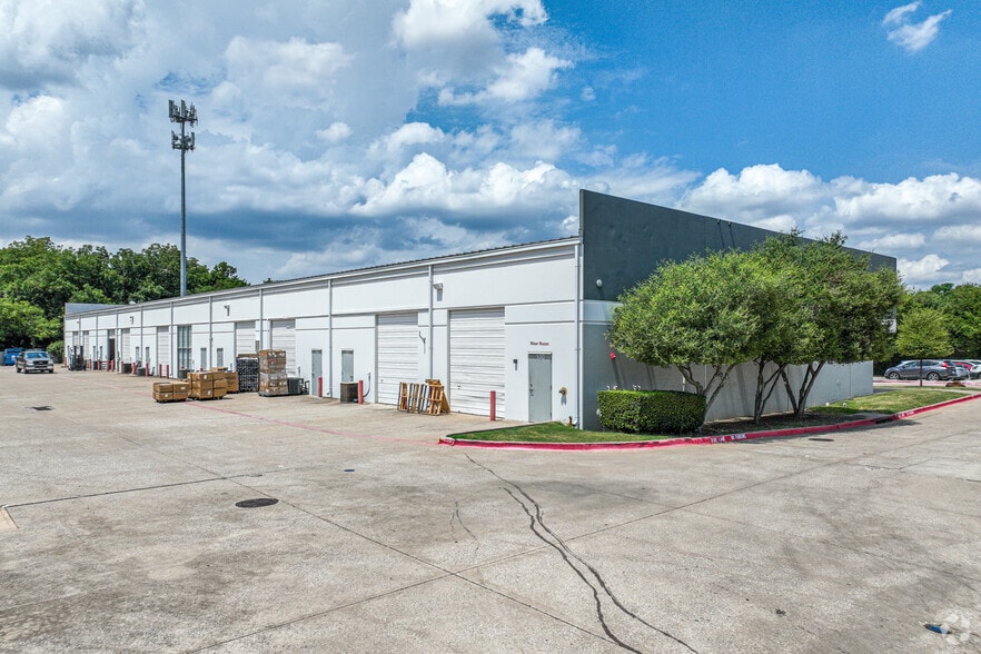 6901 K Ave, Plano, TX for lease - Building Photo - Image 2 of 6