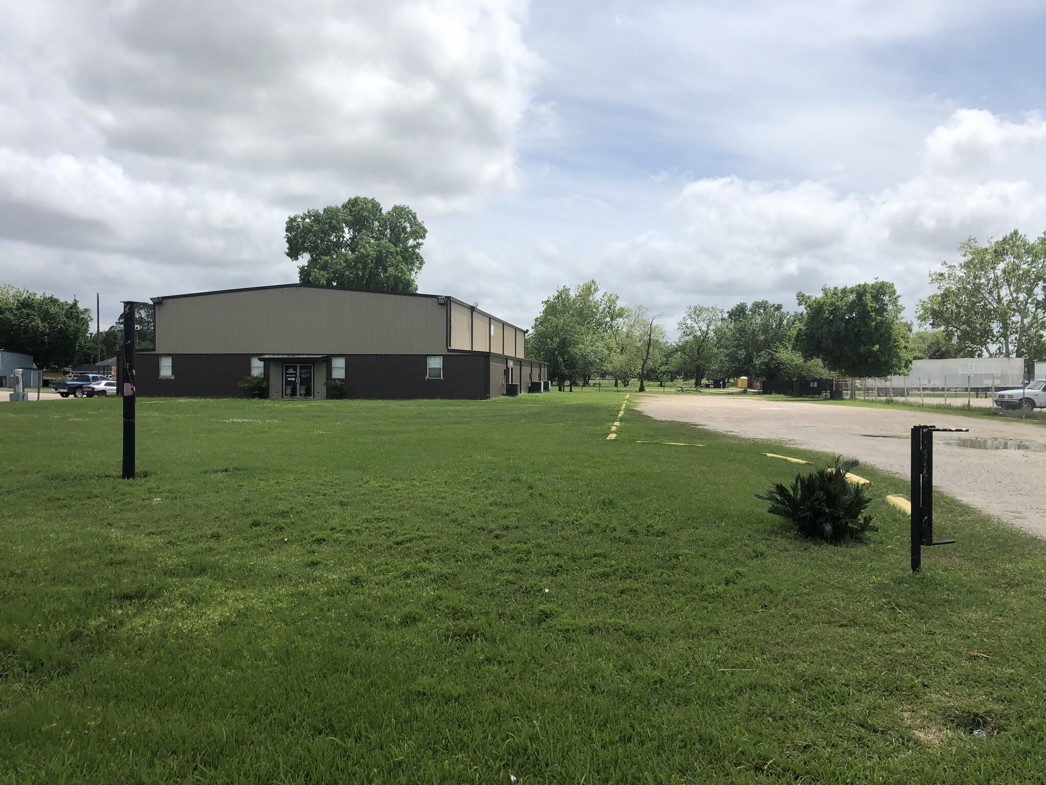 220 E Highway 6, Alvin, TX for sale Primary Photo- Image 1 of 1