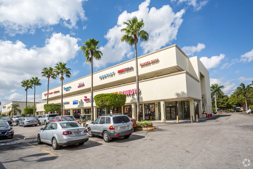 1165 W 49th St, Hialeah, FL for lease - Building Photo - Image 2 of 3