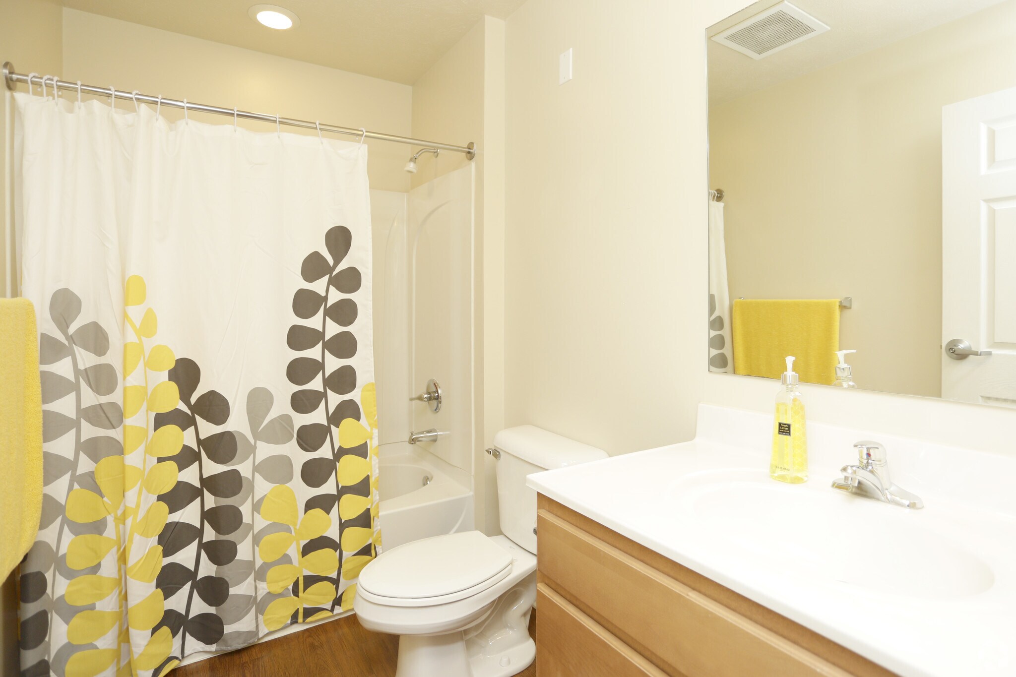 10897 48th Ave, Allendale, MI 49401 48 West