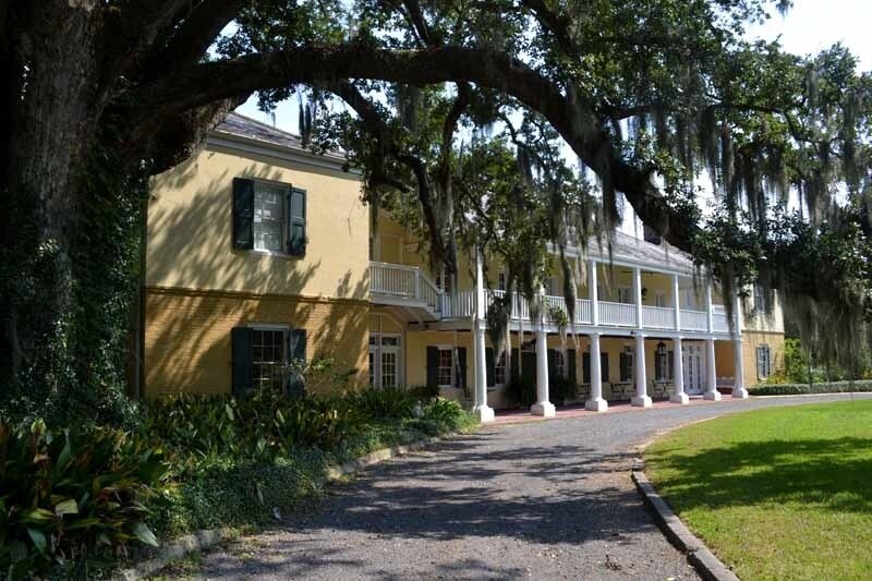 13786 River Rd, Destrehan, LA for sale - Primary Photo - Image 1 of 1