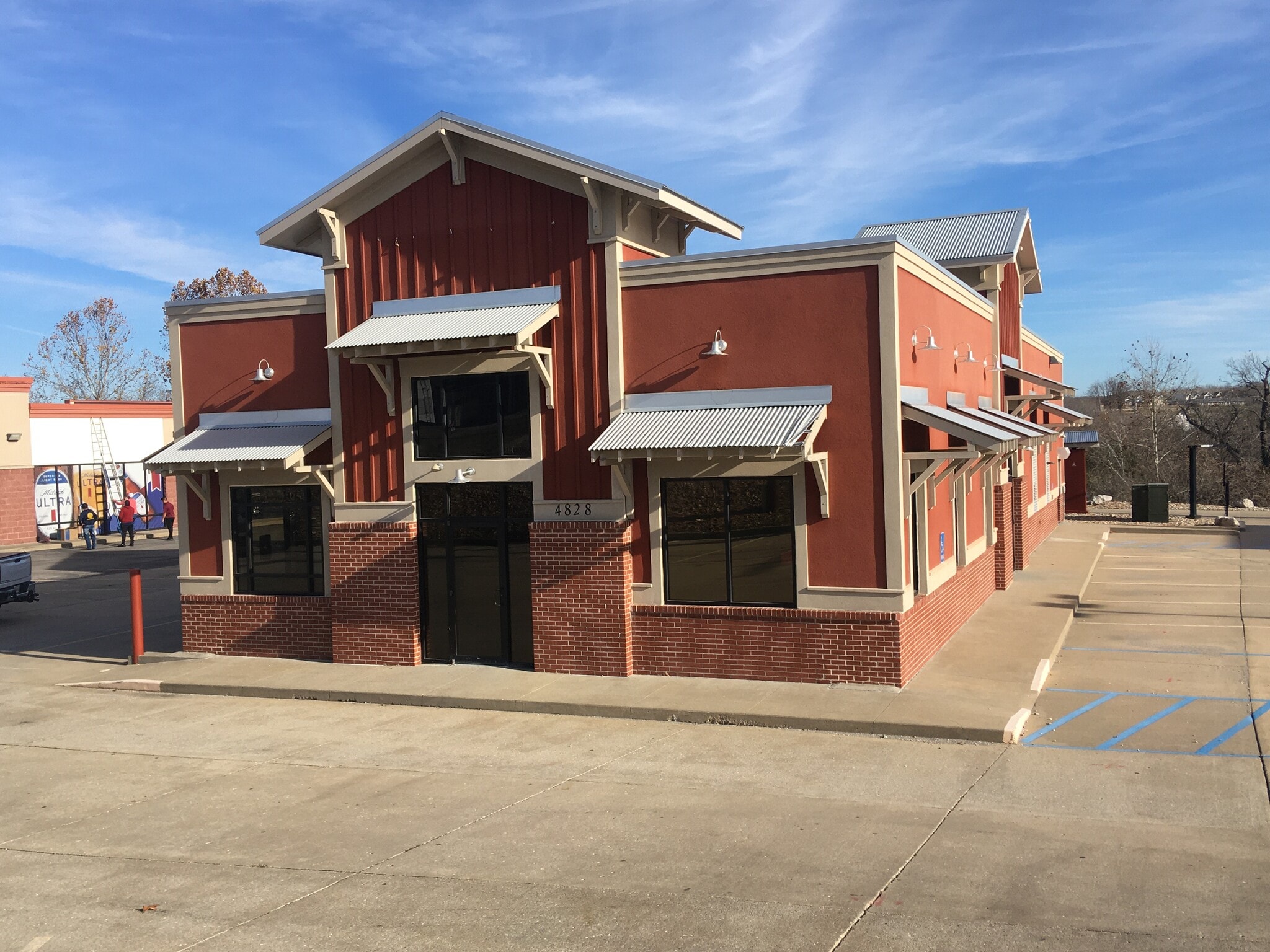 4828 Osage Beach Pkwy, Osage Beach, MO for lease Building Photo- Image 1 of 5