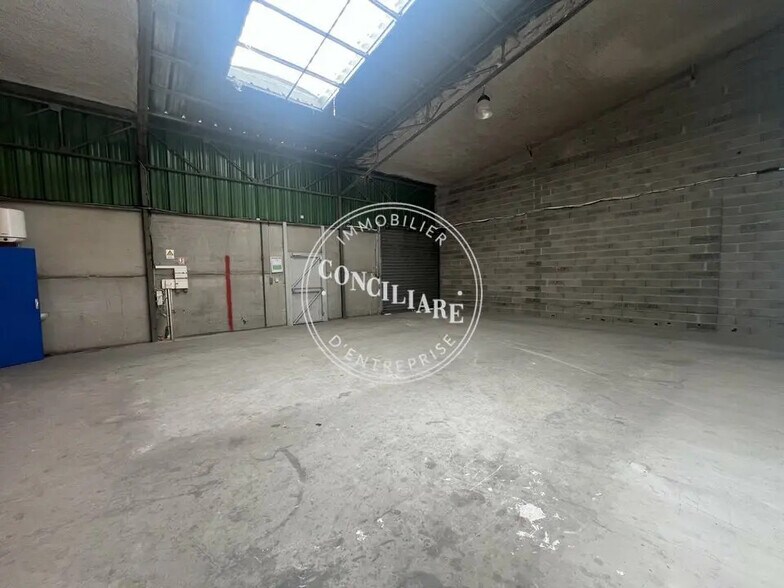Industrial in Toulouse for lease - Interior Photo - Image 2 of 5