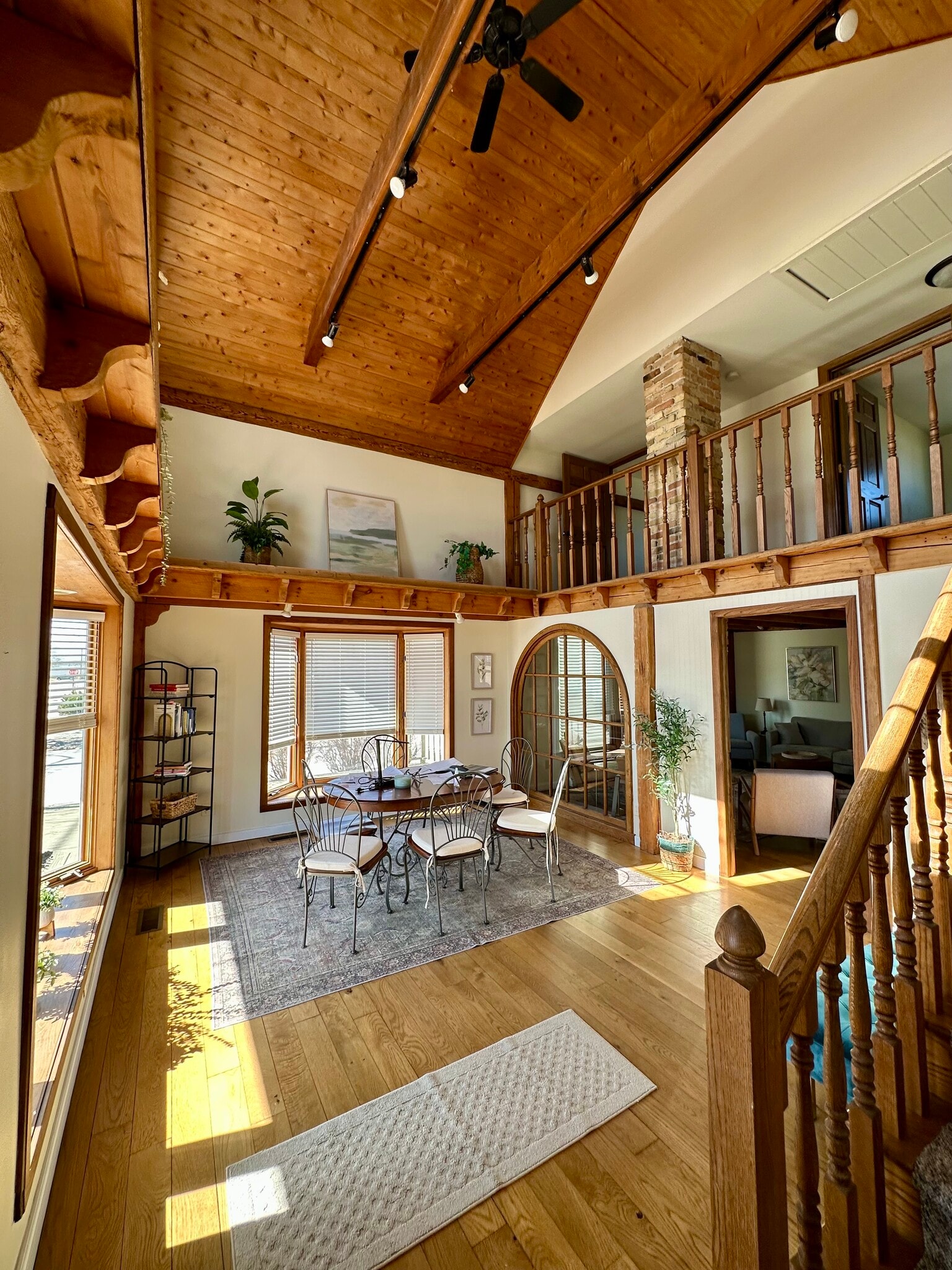 708 Chicago St, Manitowoc, WI for sale Interior Photo- Image 1 of 8