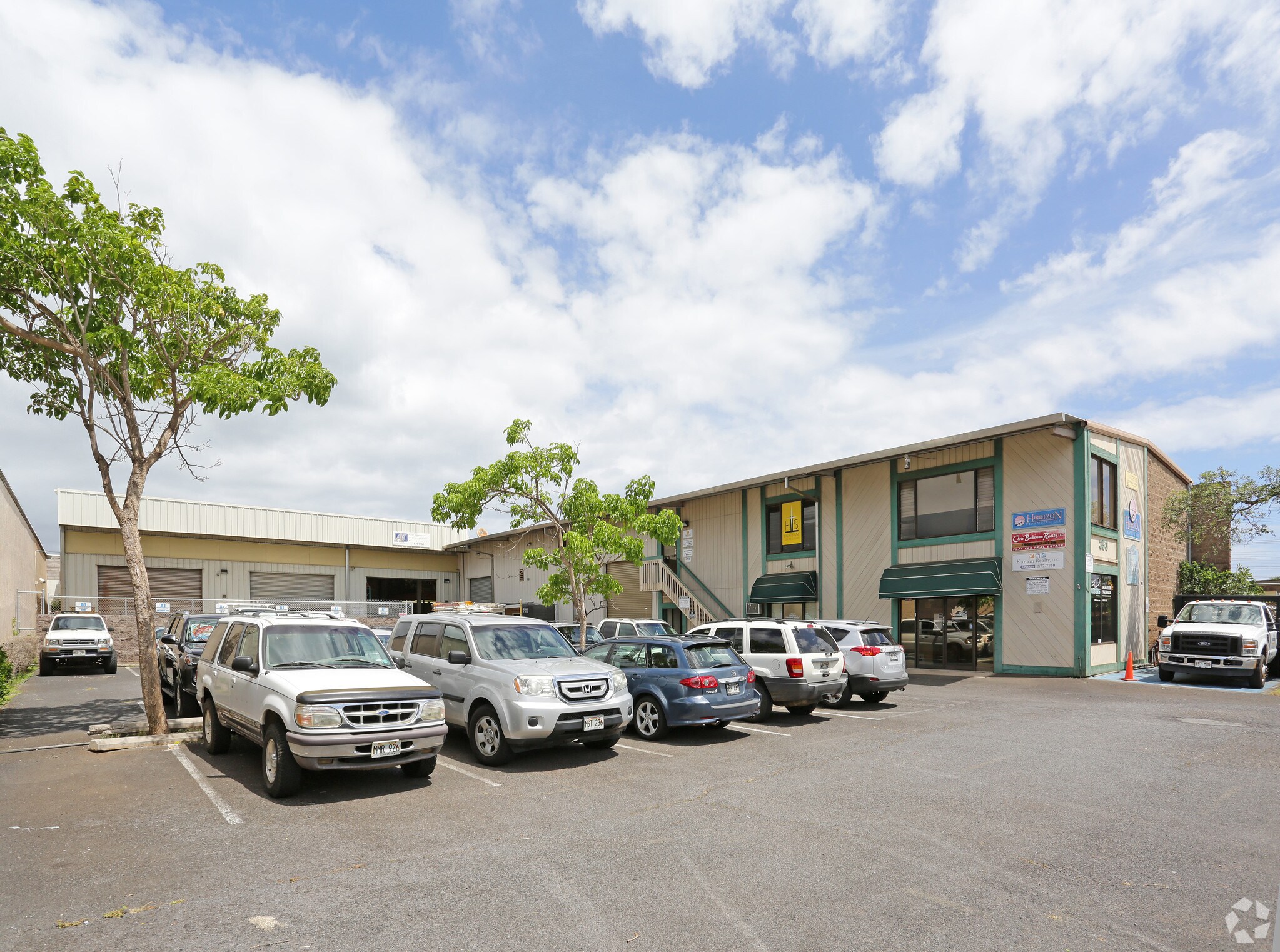 353 Hanamau St, Kahului, HI for sale Primary Photo- Image 1 of 1