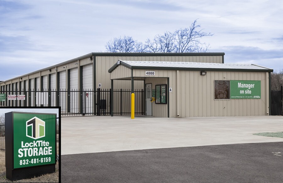 4000 Bailey Ave, Manvel, TX 77578