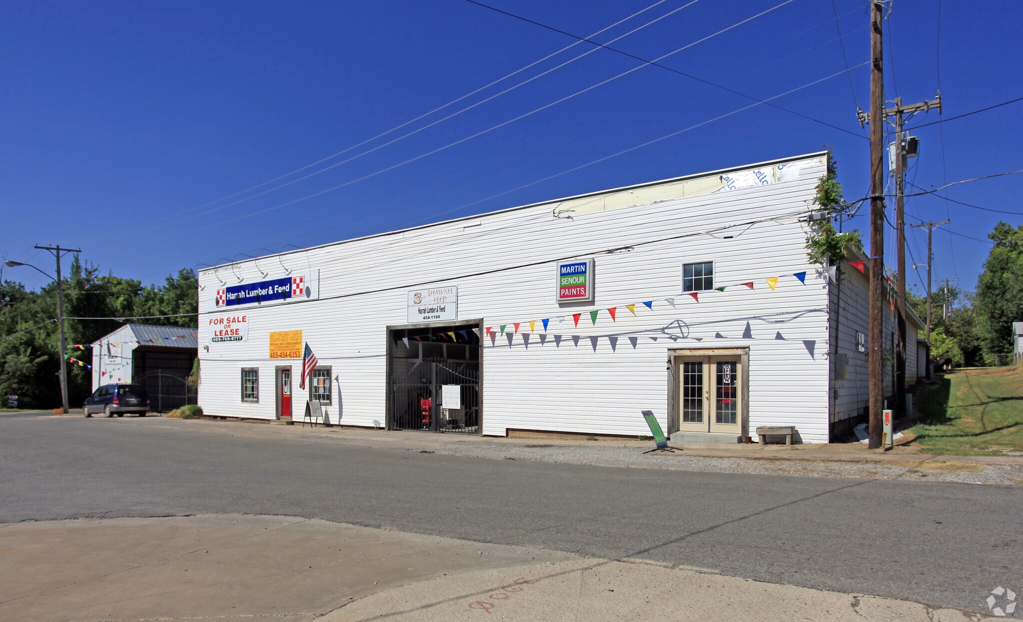 1859 Tim Holt Dr, Harrah, OK for sale Primary Photo- Image 1 of 1