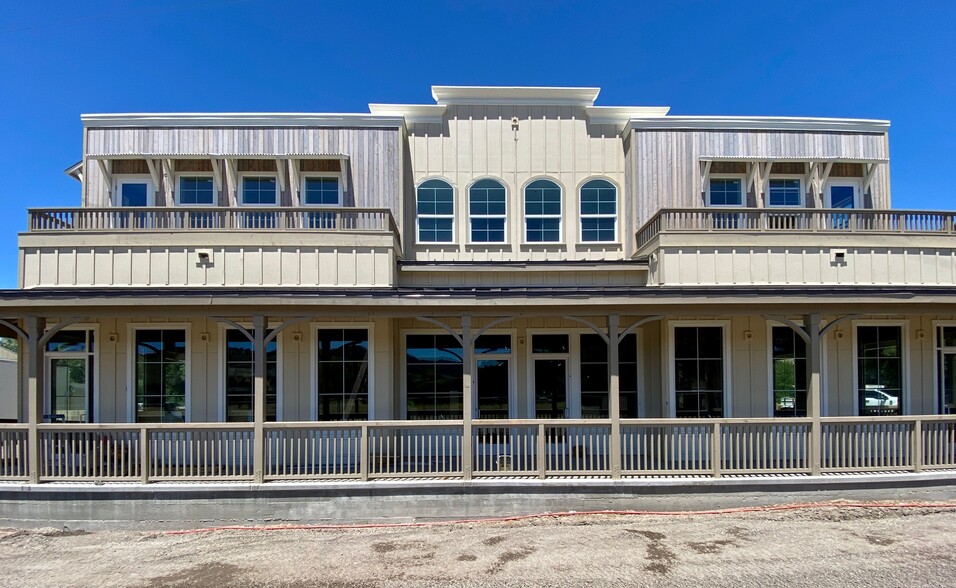 645 Bell St, Los Alamos, CA for lease - Building Photo - Image 1 of 11