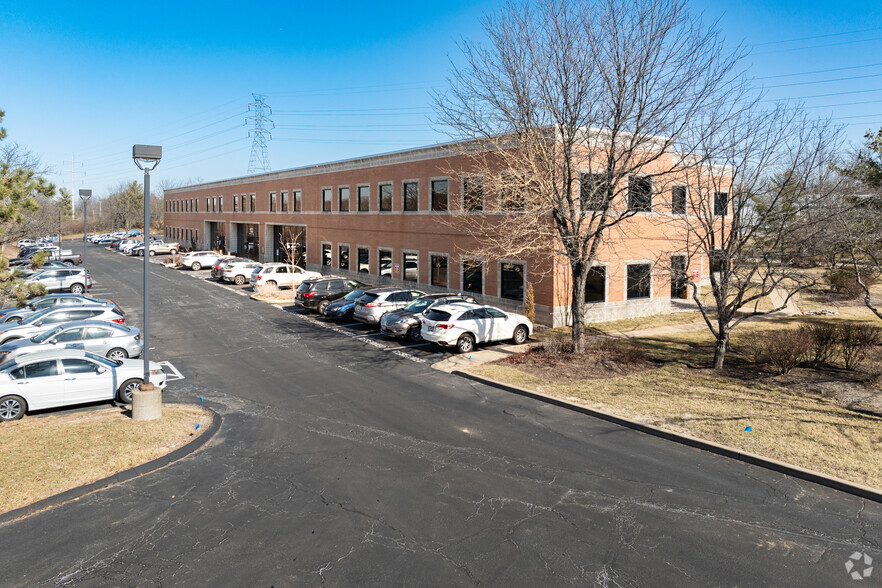 1122 Town & Country Commons, Chesterfield, MO for sale - Primary Photo - Image 1 of 29