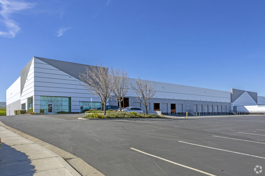 25315 Schulte Rd, Tracy, CA for lease - Building Photo - Image 1 of 4