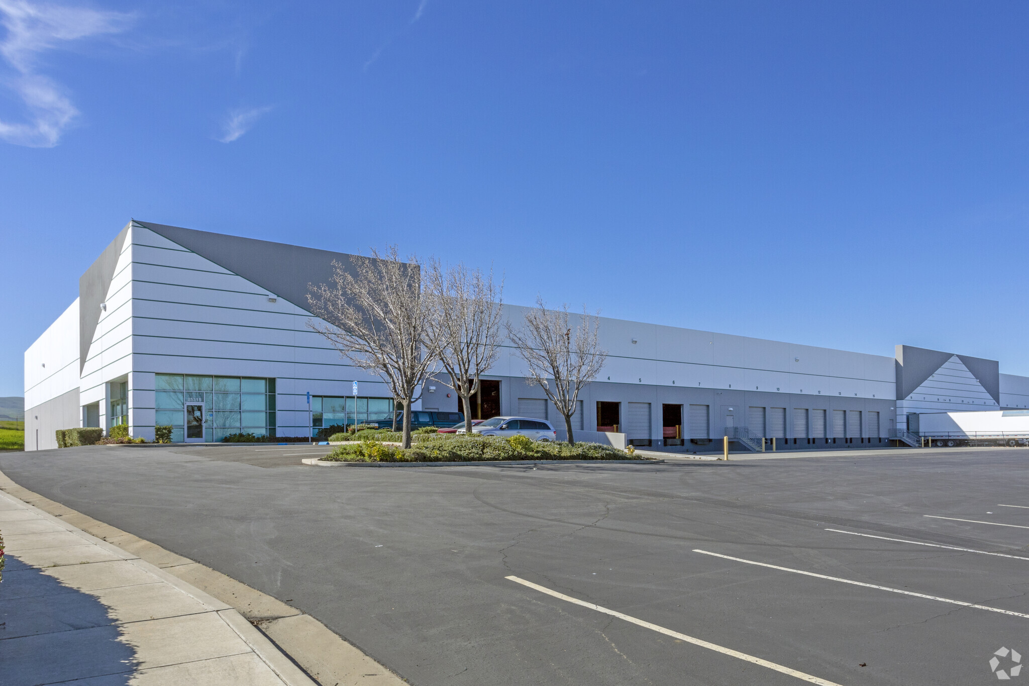 25315 Schulte Rd, Tracy, CA for lease Building Photo- Image 1 of 5