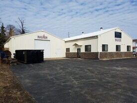 712 Valley Rd, Menasha WI - Warehouse