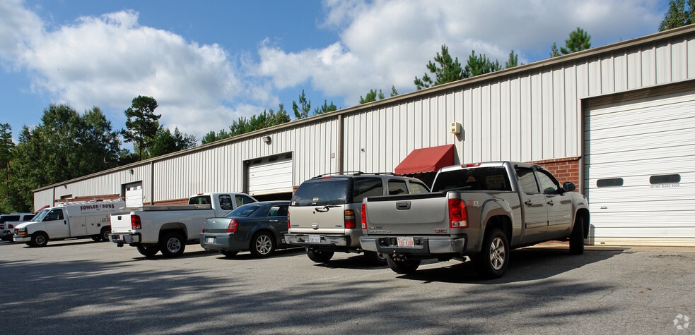 105 Rupert Rd, Raleigh, NC for lease - Building Photo - Image 3 of 3