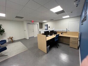 14750 NW 77th Ct, Miami Lakes, FL for lease Interior Photo- Image 1 of 18