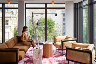 18 Rue De Courcelles, Paris for lease Interior Photo- Image 2 of 4