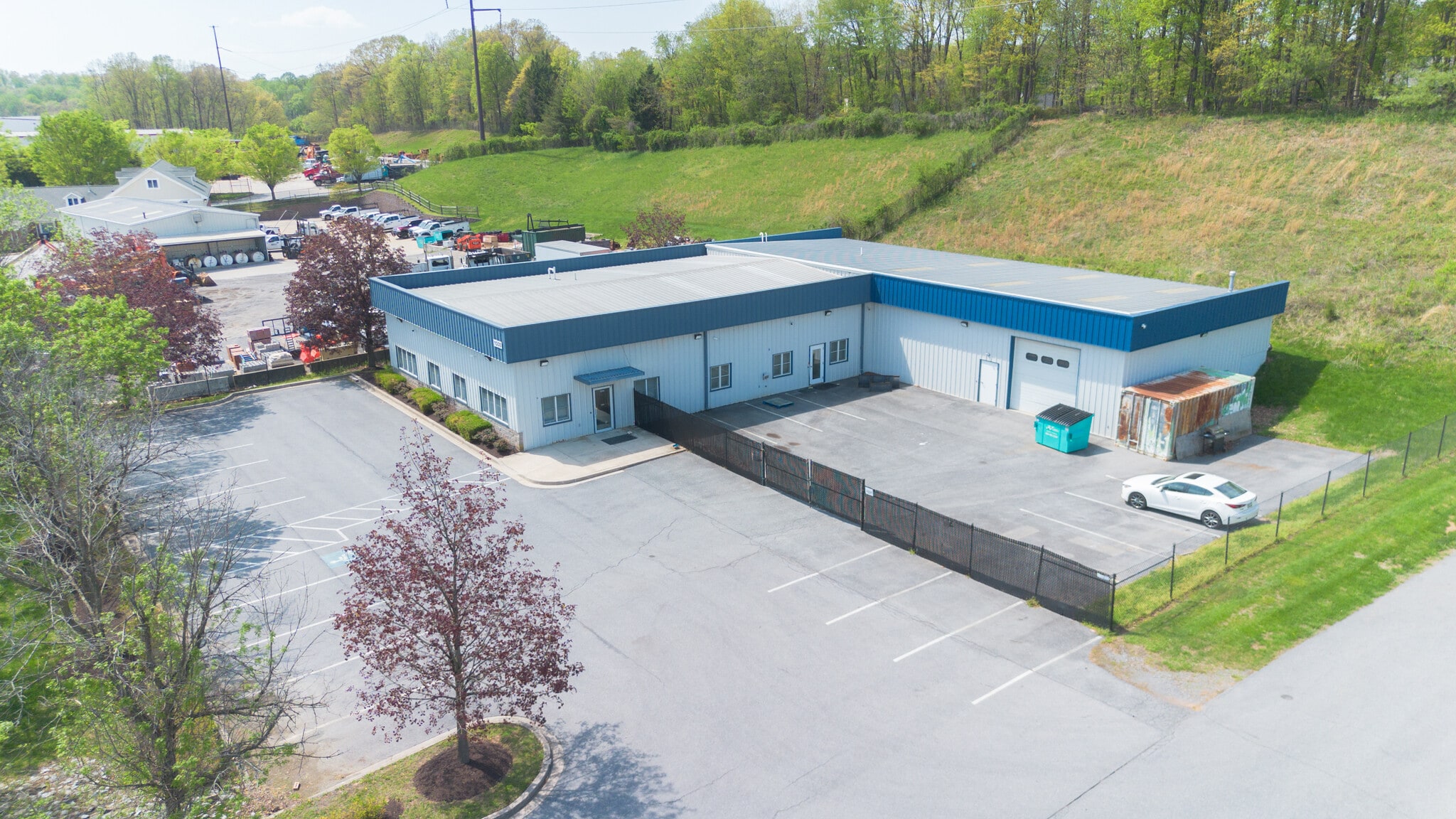 1008 Rising Ridge Rd, Mount Airy, MD for lease Primary Photo- Image 1 of 9