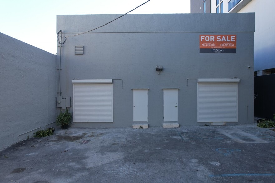 128 NW 25th St, Miami, FL for lease - Building Photo - Image 3 of 24
