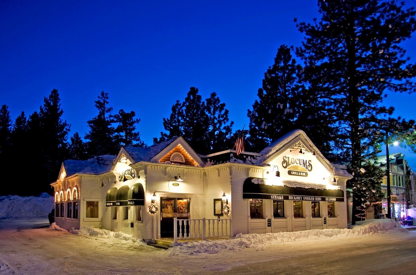 3221 Main St, Mammoth Lakes, CA 93546 Slocums